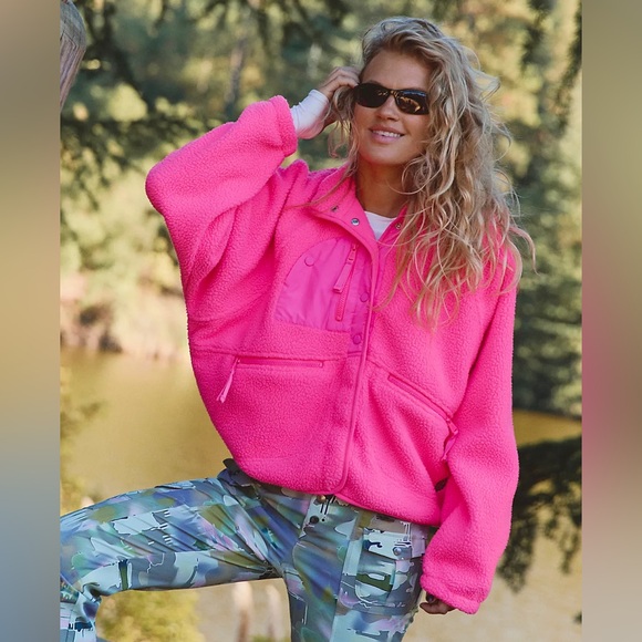 Free People Hit The Slopes Fleece Jacket in Hot Pink - Picture 2 of 8